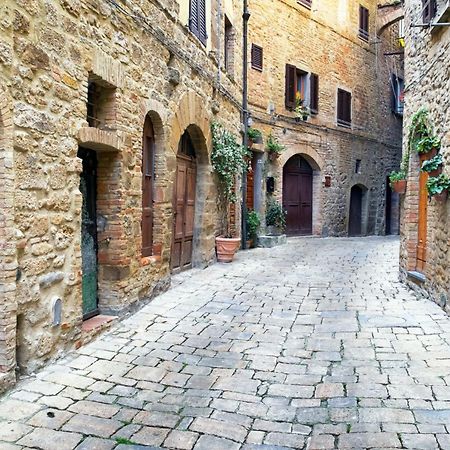 Il Chiostro Appartamenti & Suites 수베레토 외부 사진