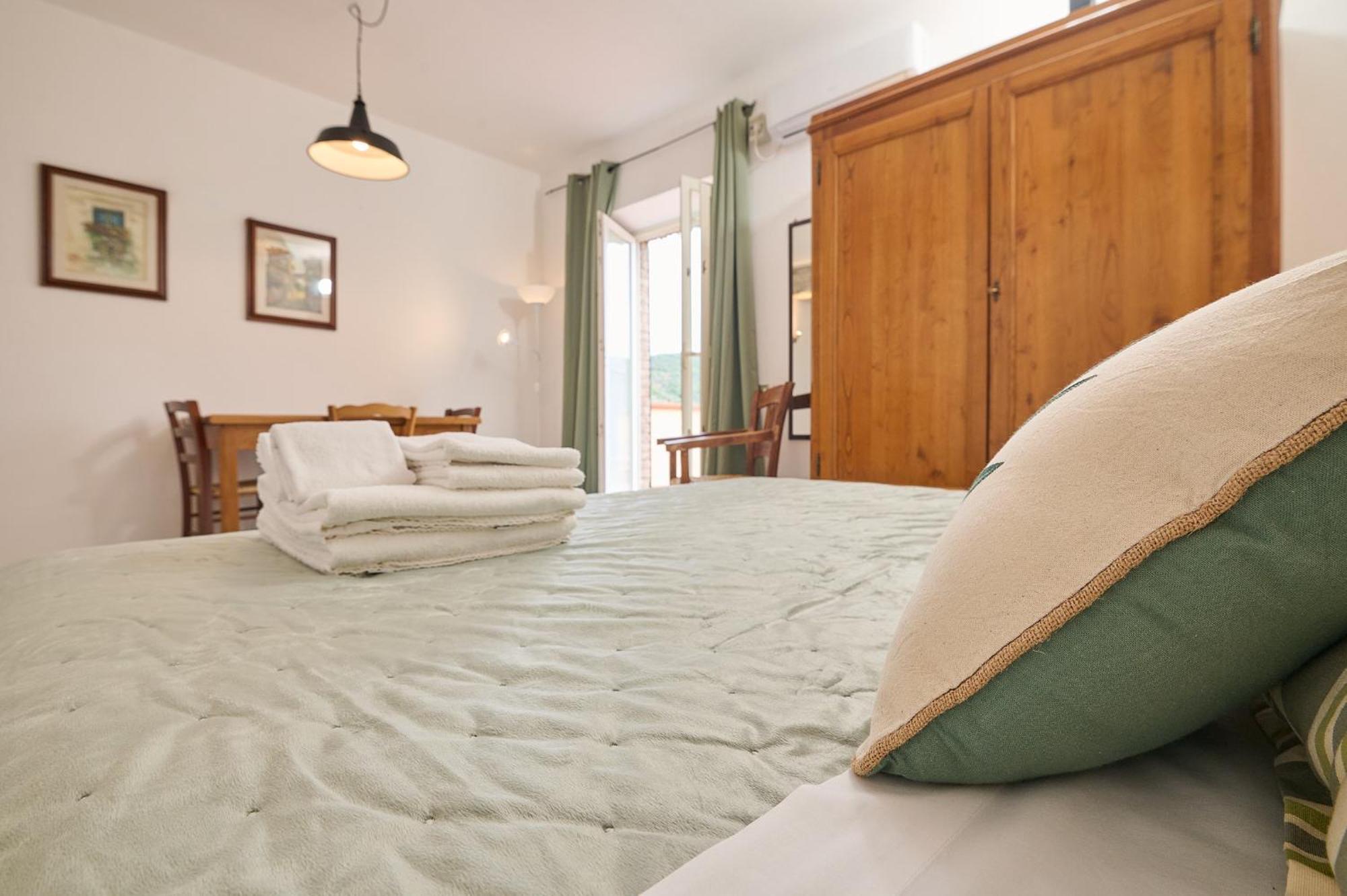 Il Chiostro Appartamenti & Suites 수베레토 외부 사진